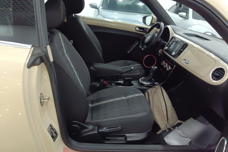 Used Volkswagen Beetle 2019 180TSI Collector's Edition Right Front Seat