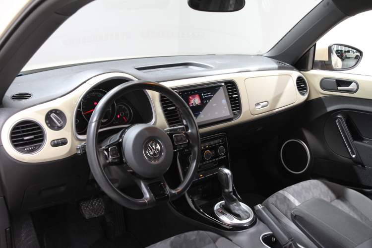 Used Volkswagen Beetle 2019 180TSI Collector's Edition Steering Wheel