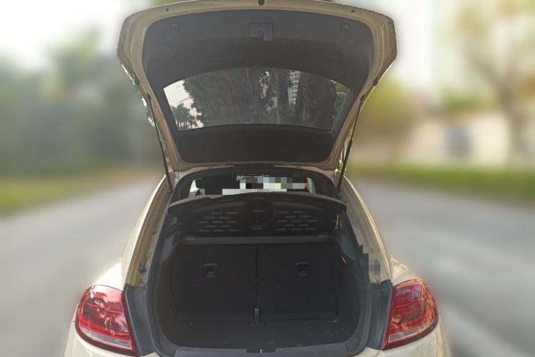 Used Volkswagen Beetle 2019 180TSI Collector's Edition Trunk