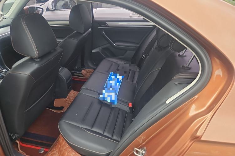 Used Volkswagen Bora 2018 1.5L Automatic Comfort Model Interior 1