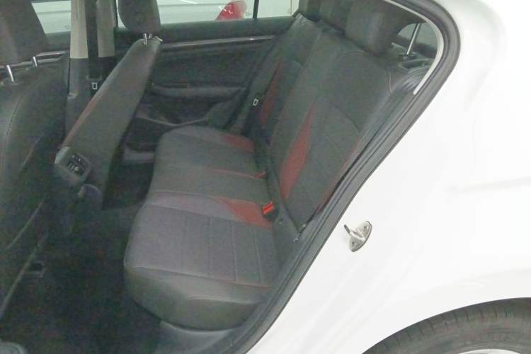 Used Volkswagen Bora 2021 1.5L Automatic Comfort Smart Connect Edition Left Rear Seat