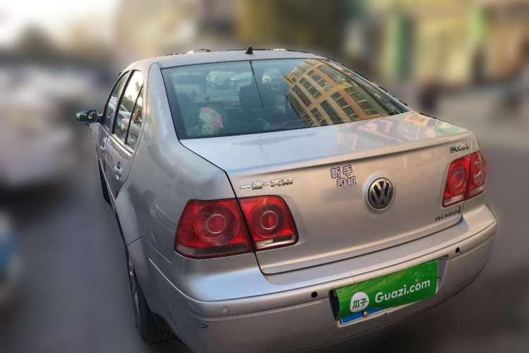 Used Volkswagen Bora 2006 1.6 Manual Luxury HL Rear Left 45 Deg
