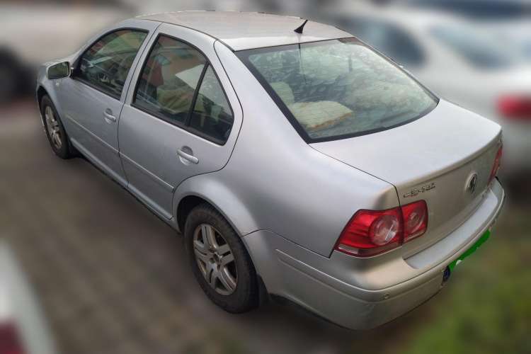 Used Volkswagen Bora 2006 1.6 Automatic Fashion TL Rear Left 45 Deg