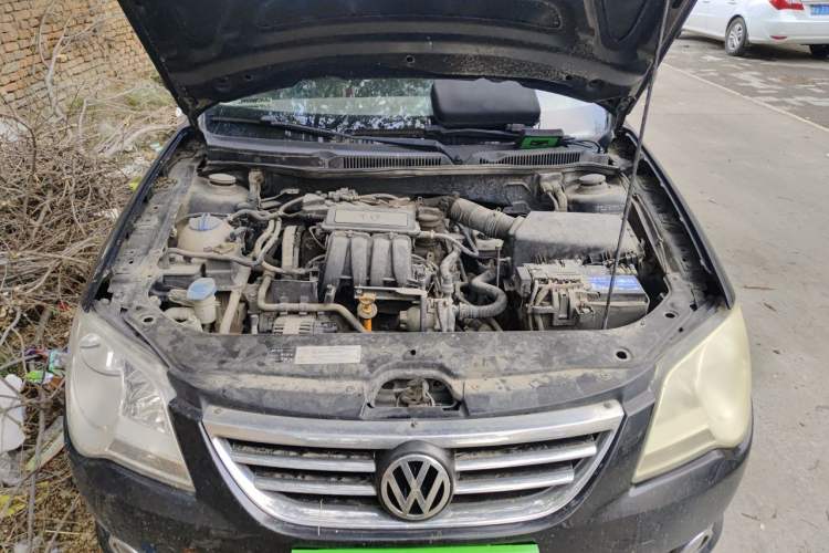 Used Volkswagen Bora 2008 1.6L Automatic Fashion Edition Engine Bay