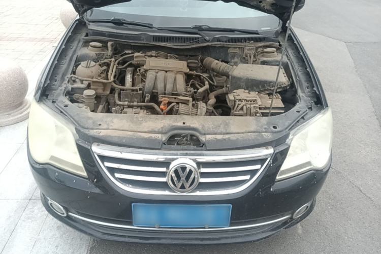 Used Volkswagen Bora 2008 1.6L Manual Fashion Model Engine Bay