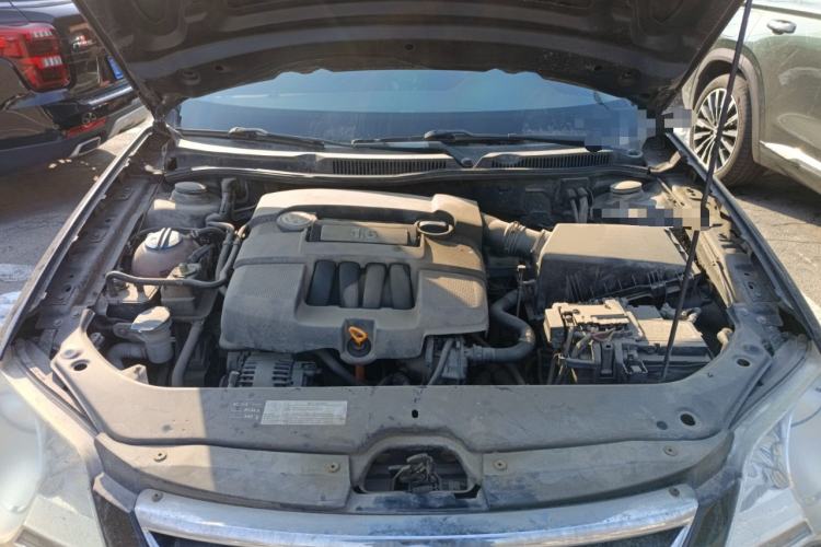Used Volkswagen Bora 2008 1.6L Automatic Fashion Edition Engine Bay