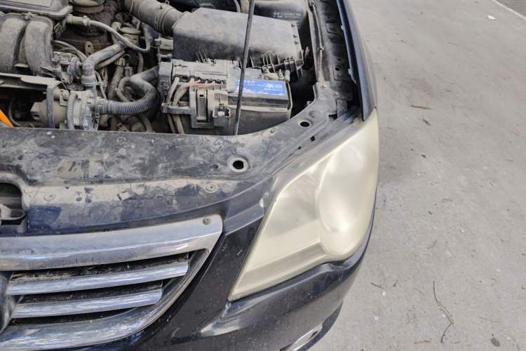 Used Volkswagen Bora 2008 1.6L Automatic Fashion Edition Engine Bay Left
