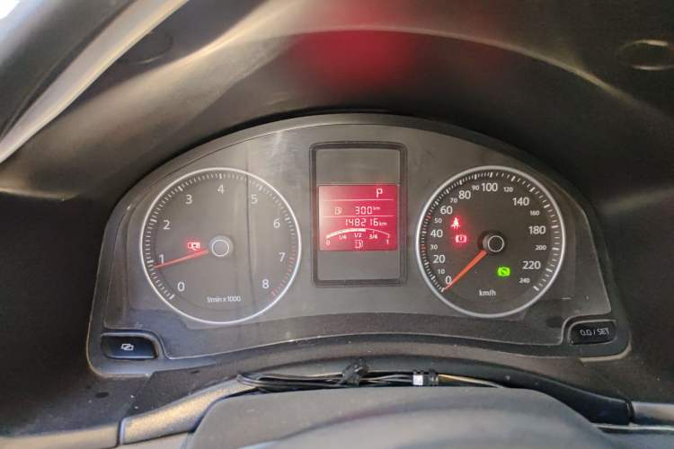 Used Volkswagen Bora 2008 1.6L Automatic Fashion Edition Instrument Cluster
