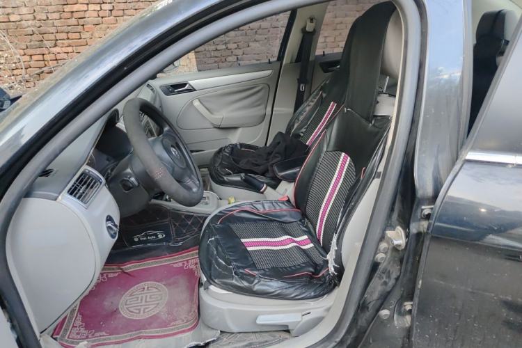 Used Volkswagen Bora 2008 1.6L Automatic Fashion Edition Left Front Seat