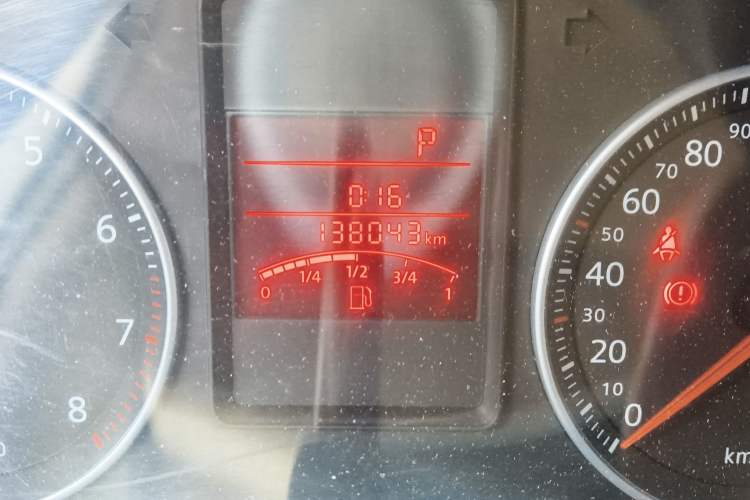 Used Volkswagen Bora 2008 1.6L Automatic Fashion Edition Odometer Close Up