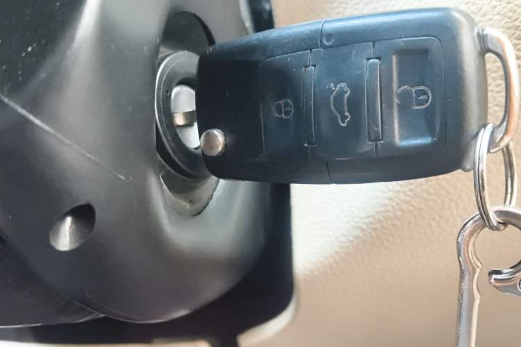 Used Volkswagen Bora 2008 1.6L Automatic Fashion Edition Vehicle Key