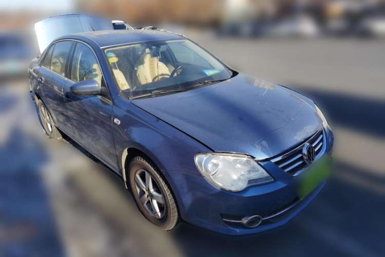 Used Volkswagen Bora 2008 1.6L Automatic Comfort Edition Front Right 45 Deg