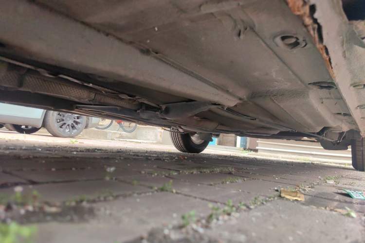 Used Volkswagen Bora 2008 1.6L Manual Fashion Model Chassis Front Left