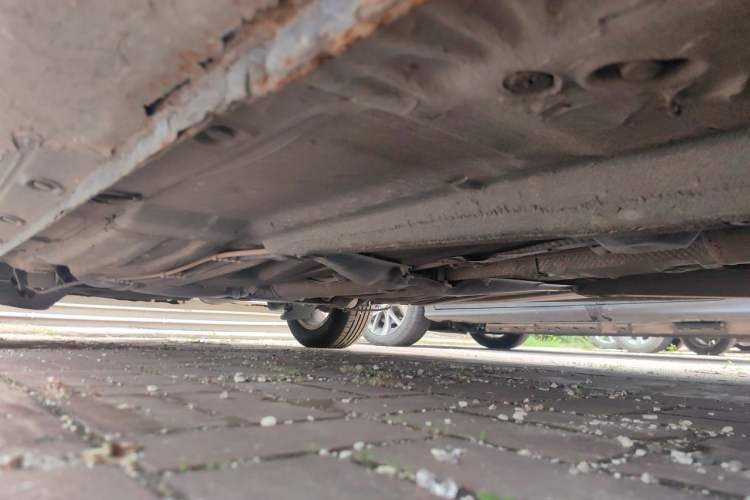 Used Volkswagen Bora 2008 1.6L Manual Fashion Model Chassis Front Right