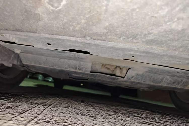 Used Volkswagen Bora 2008 1.6L Manual Fashion Model Chassis Front