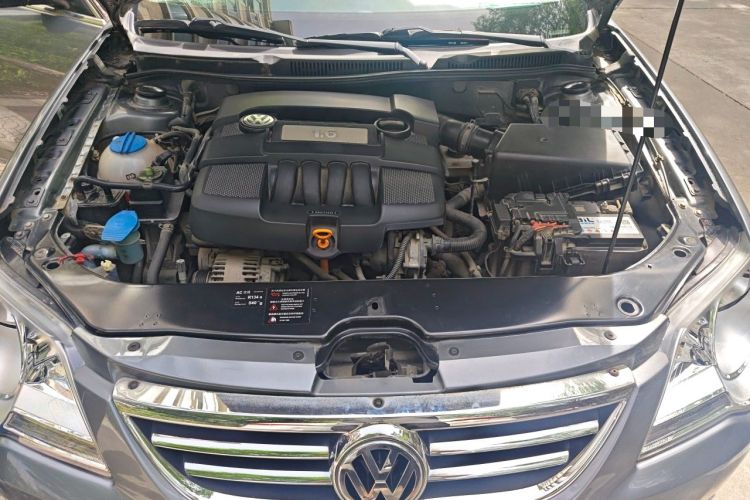Used Volkswagen Bora 2008 1.6L Automatic Fashion Edition Engine Bay