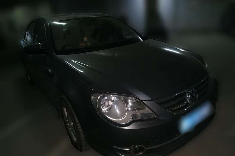 Used Volkswagen Bora 2008 1.6L Manual Comfort Model Front Right 45 Deg