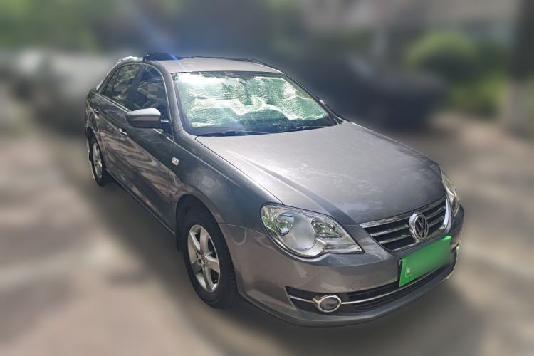 Used Volkswagen Bora 2008 1.6L Automatic Fashion Edition Front Right 45 Deg