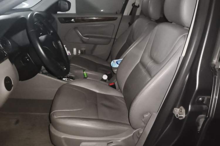 Used Volkswagen Bora 2008 2.0L Automatic Comfort Edition Left Front Seat