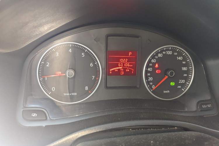 Used Volkswagen Bora 2008 1.6L Automatic Fashion Edition Odometer Close Up