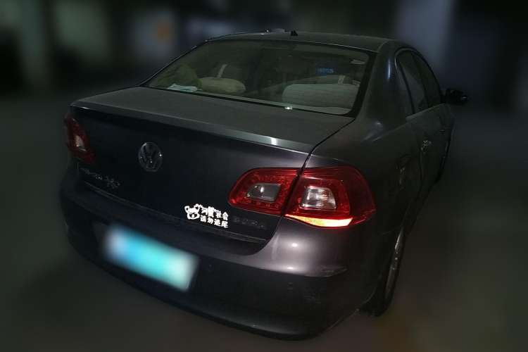 Used Volkswagen Bora 2008 1.6L Manual Comfort Model Rear Right 45 Deg