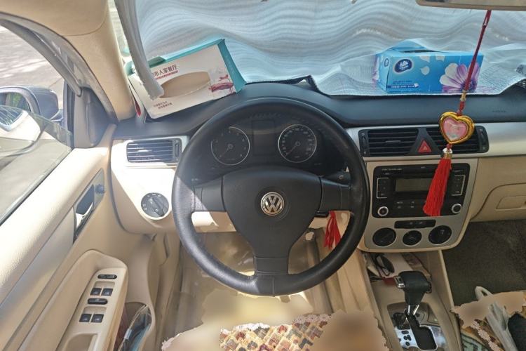 Used Volkswagen Bora 2008 1.6L Automatic Fashion Edition Steering Wheel
