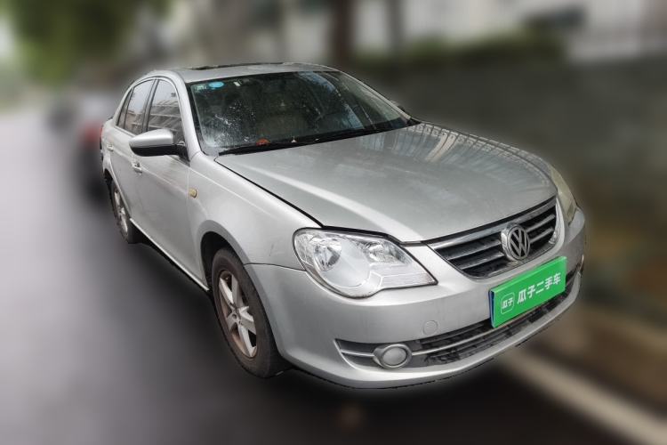 Used Volkswagen Bora 2008 2.0L Automatic Comfort Edition Front Right 45 Deg