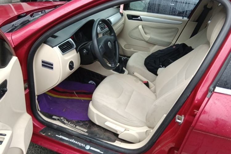Used Volkswagen Bora 2008 1.6L Manual Fashion Model Driver Seat