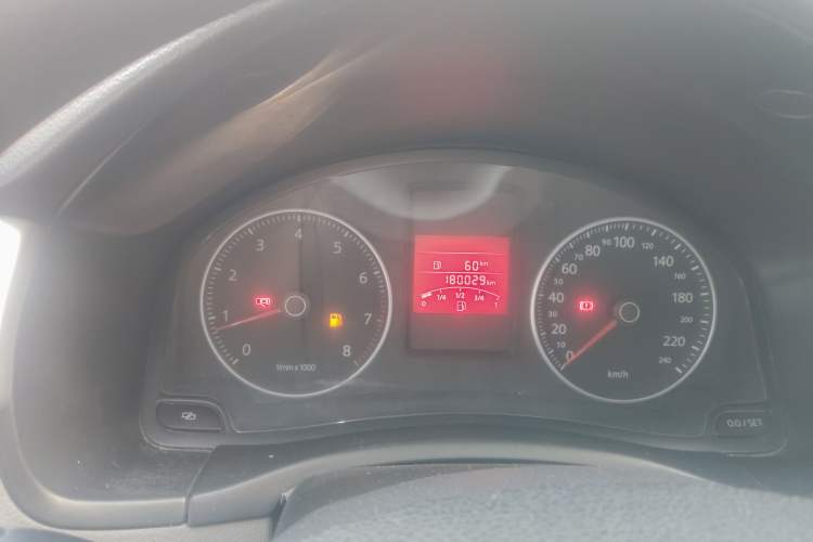 Used Volkswagen Bora 2008 1.6L Manual Fashion Model Instrument Cluster