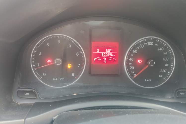 Used Volkswagen Bora 2008 1.6L Manual Fashion Model Odometer Close Up