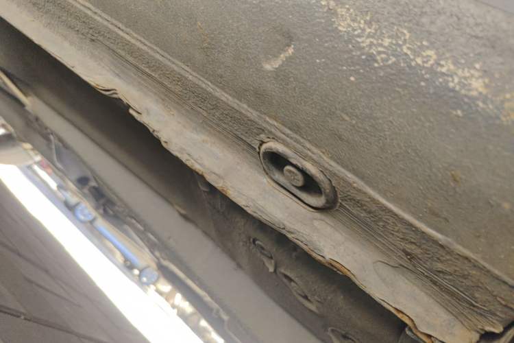 Used Volkswagen Bora 2008 2.0L Automatic Comfort Edition Chassis Front Right