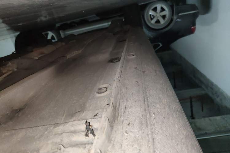 Used Volkswagen Bora 2008 1.6L Automatic Comfort Edition Chassis Front Right