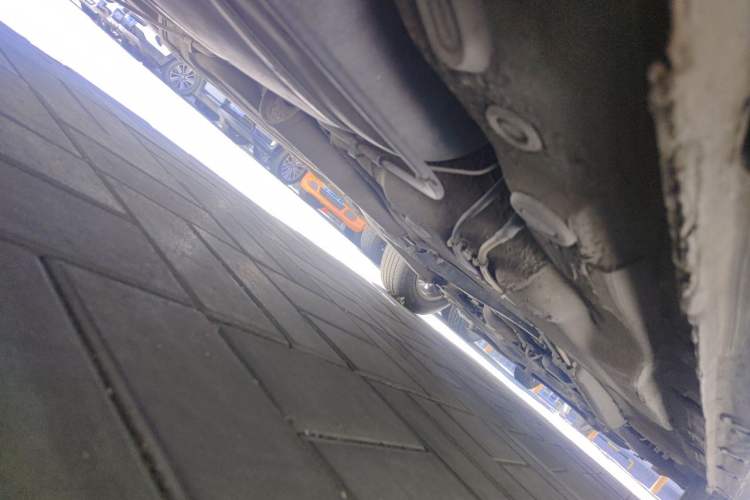 Used Volkswagen Bora 2008 2.0L Automatic Comfort Edition Chassis Rear Right