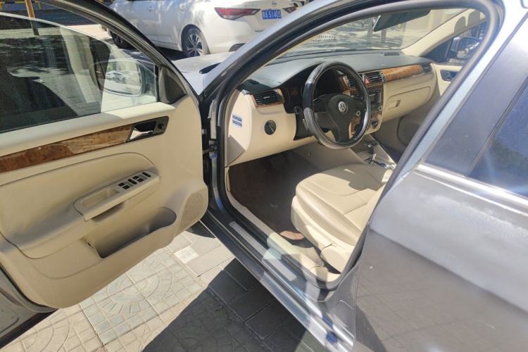 Used Volkswagen Bora 2008 2.0L Automatic Comfort Edition Driver Seat