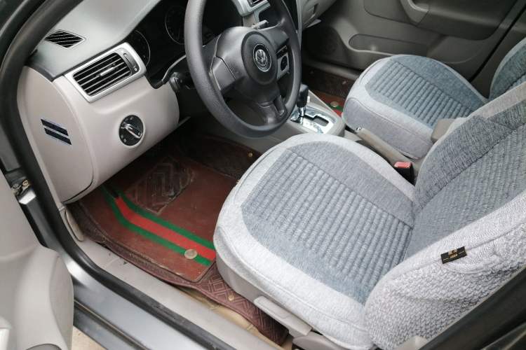 Used Volkswagen Bora 2008 1.6L Automatic Fashion Edition Driver Seat