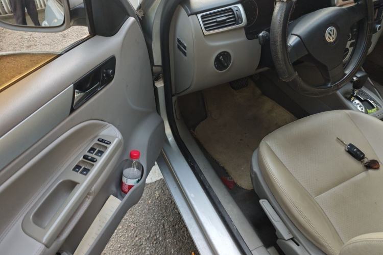 Used Volkswagen Bora 2008 1.6L Automatic Fashion Edition Driver Seat