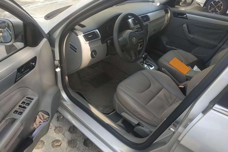 Used Volkswagen Bora 2008 1.6L Automatic Fashion Edition Driver Seat