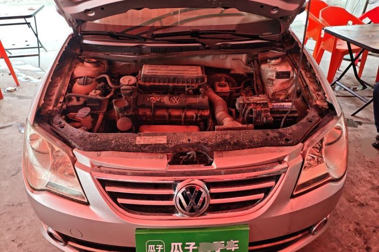 Used Volkswagen Bora 2008 1.6L Manual Fashion Model Engine Bay