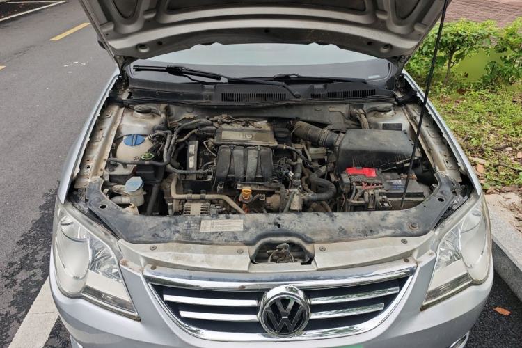 Used Volkswagen Bora 2008 1.6L Automatic Comfort Edition Engine Bay