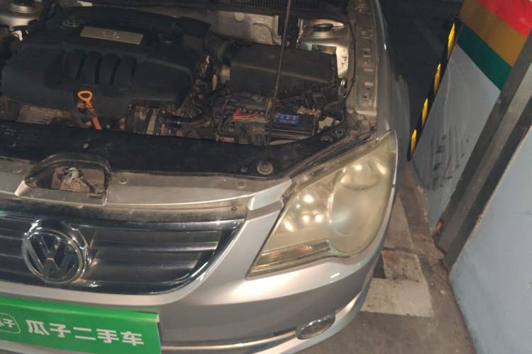 Used Volkswagen Bora 2008 1.6L Automatic Comfort Edition Engine Bay Left