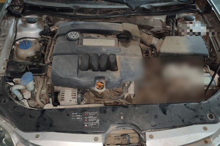 Used Volkswagen Bora 2008 1.6L Automatic Fashion Edition Engine Bay