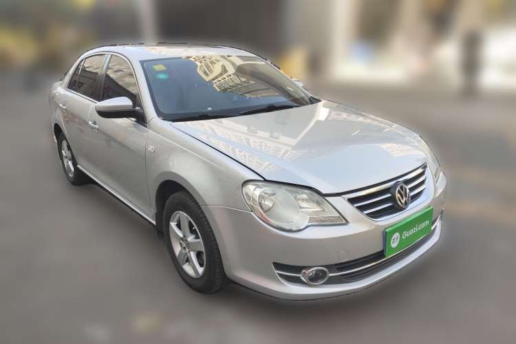 Used Volkswagen Bora 2008 1.6L Automatic Comfort Edition Front Right 45 Deg