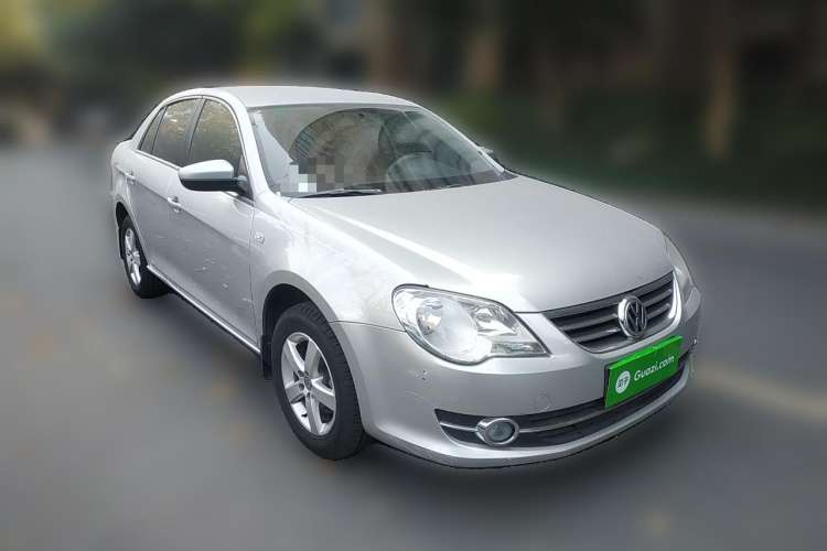 Used Volkswagen Bora 2008 1.6L Automatic Comfort Edition Front Right 45 Deg
