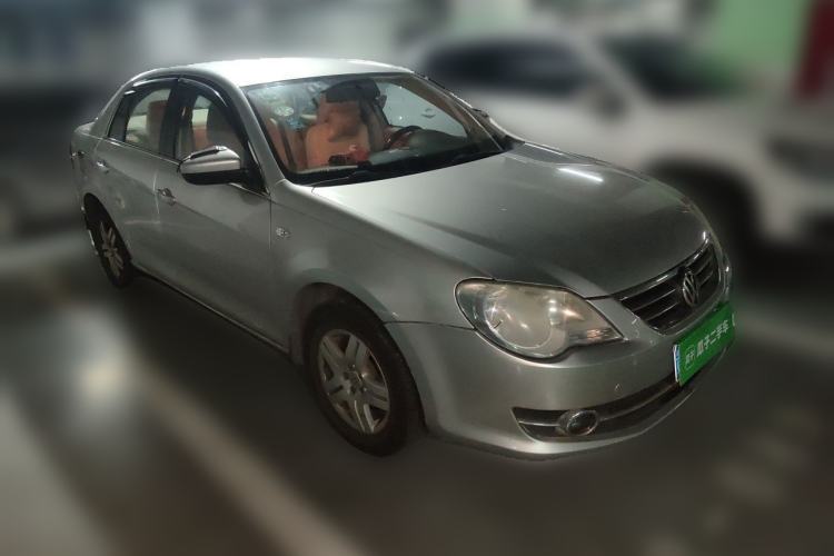Used Volkswagen Bora 2008 1.6L Automatic Comfort Edition Front Right 45 Deg