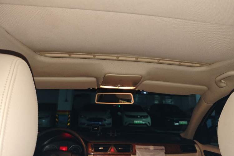 Used Volkswagen Bora 2008 1.6L Automatic Comfort Edition Headliner