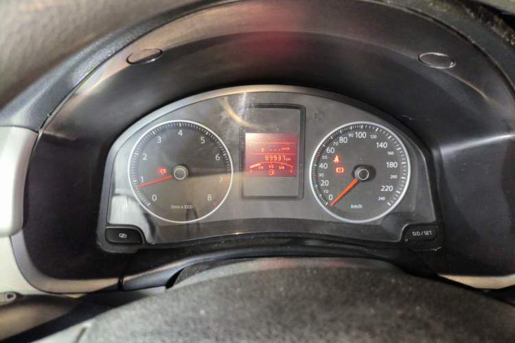 Used Volkswagen Bora 2008 1.6L Manual Fashion Model Instrument Cluster
