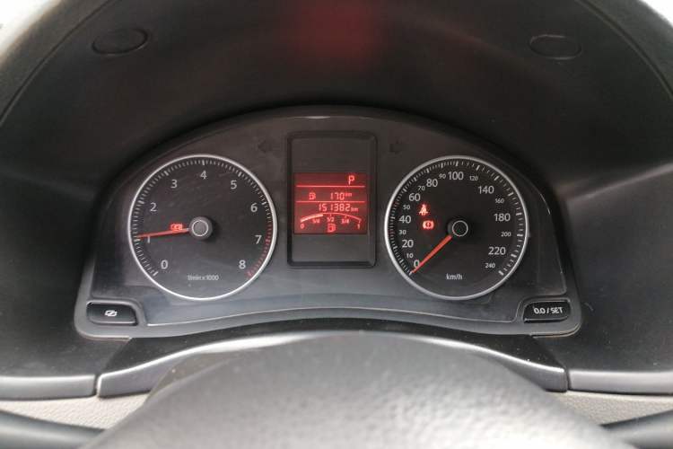 Used Volkswagen Bora 2008 1.6L Automatic Fashion Edition Instrument Cluster