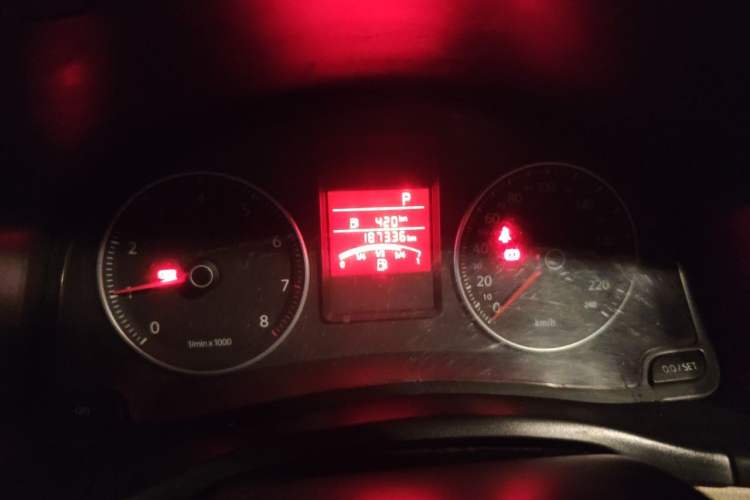 Used Volkswagen Bora 2008 1.6L Automatic Comfort Edition Instrument Cluster