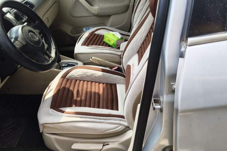 Used Volkswagen Bora 2008 1.6L Automatic Fashion Edition Left Front Seat
