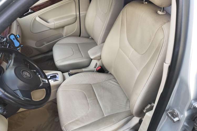 Used Volkswagen Bora 2008 1.6L Automatic Comfort Edition Left Front Seat